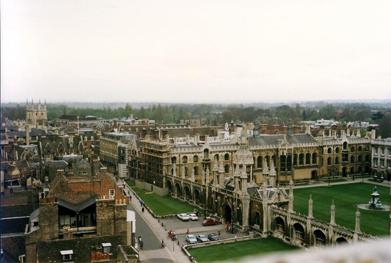 10 King's College (right)