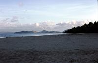 05-Pinney's_Beach Pinney's Beach, the longest (3.5 miles) beach on Nevis.