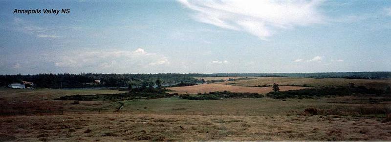 8-annapolisvalley Annapolis Valley, Nova Scotia: Ruth and I drove through the Annapolis Vallay on our way from Grand Pre to Brier Island. We stopped at the Annapolis Valley MacDonald Museum, where Ruth took in the quilts and I admired the clock collection.