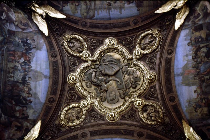 Louvre_ceiling 